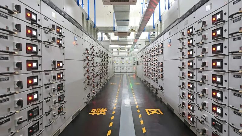 成都软启动器安装公司：揭秘软启动器的安装要点与选择技巧